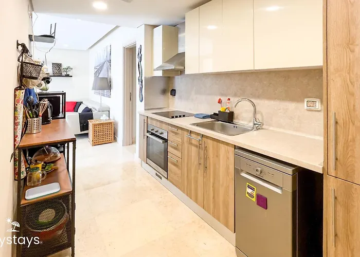 Apartment Ollystays - Walk To & Pool, Free Access, Mangroovy 2br !